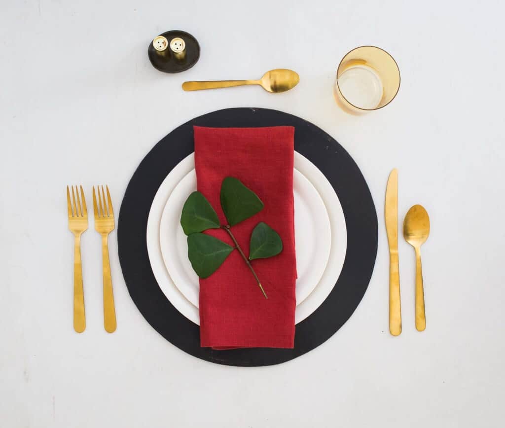emily-henderson_green-and-blacks_chocolate_colorful_table-setting_3
