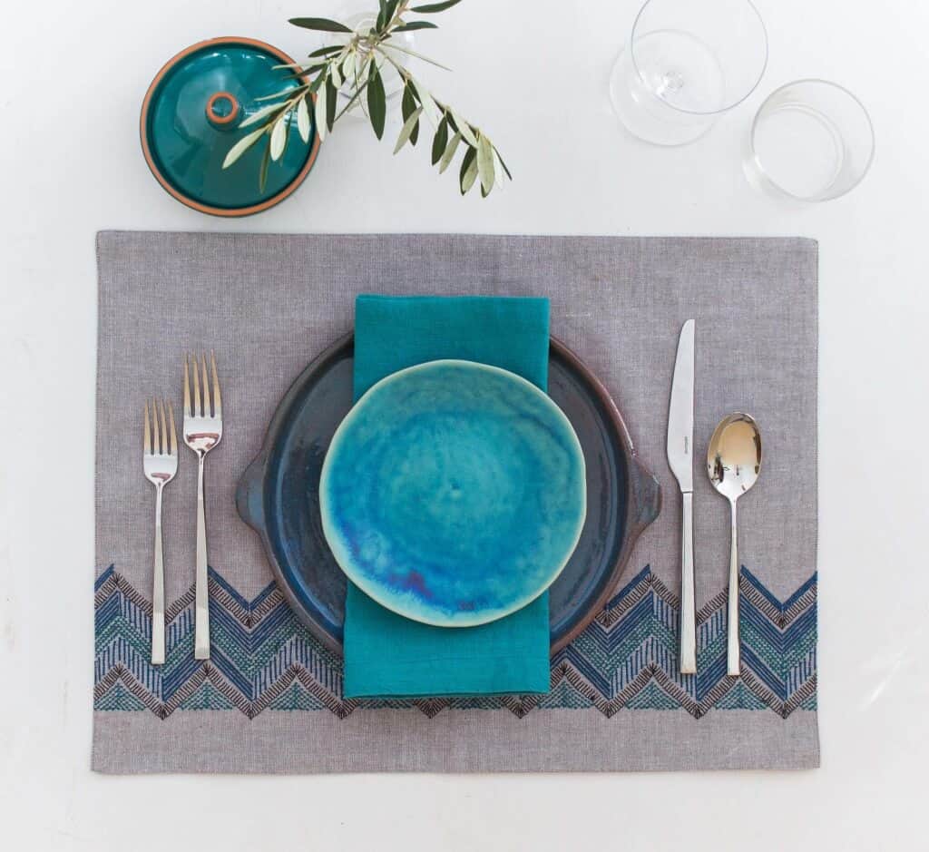 emily-henderson_green-and-blacks_chocolate_colorful_table-setting_4