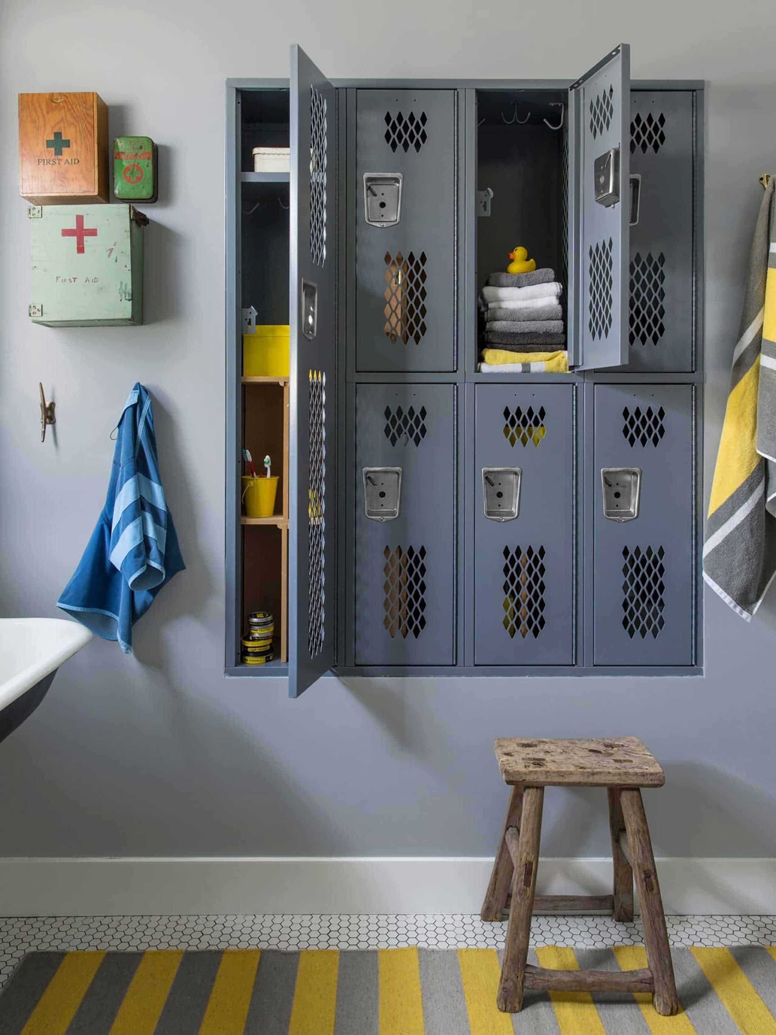 Emily Henderson_HGTV_Kids Bathroom