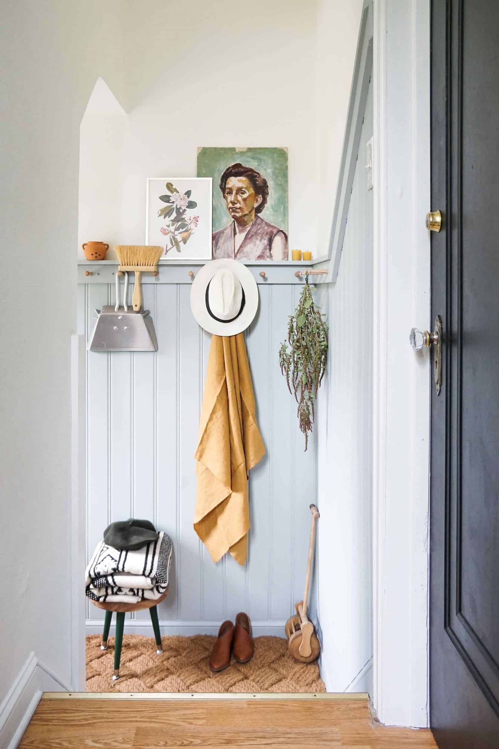 3 Design Agonies, 1 Post: Tricky Lighting, Big Empty Walls & Foyer ...