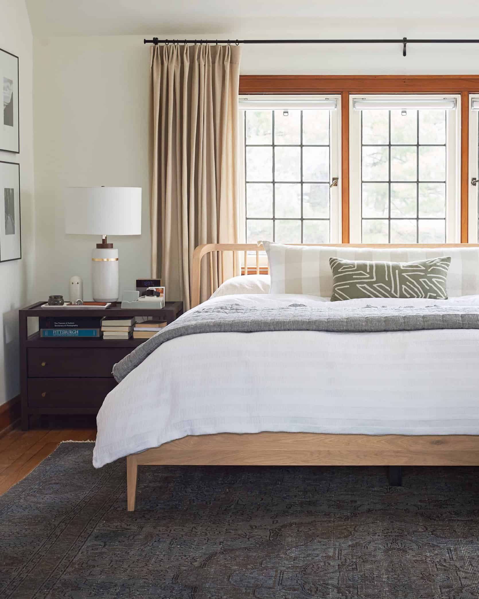 The Right Way To Make Your Bed Our 5 Best Formulas Emily Henderson
