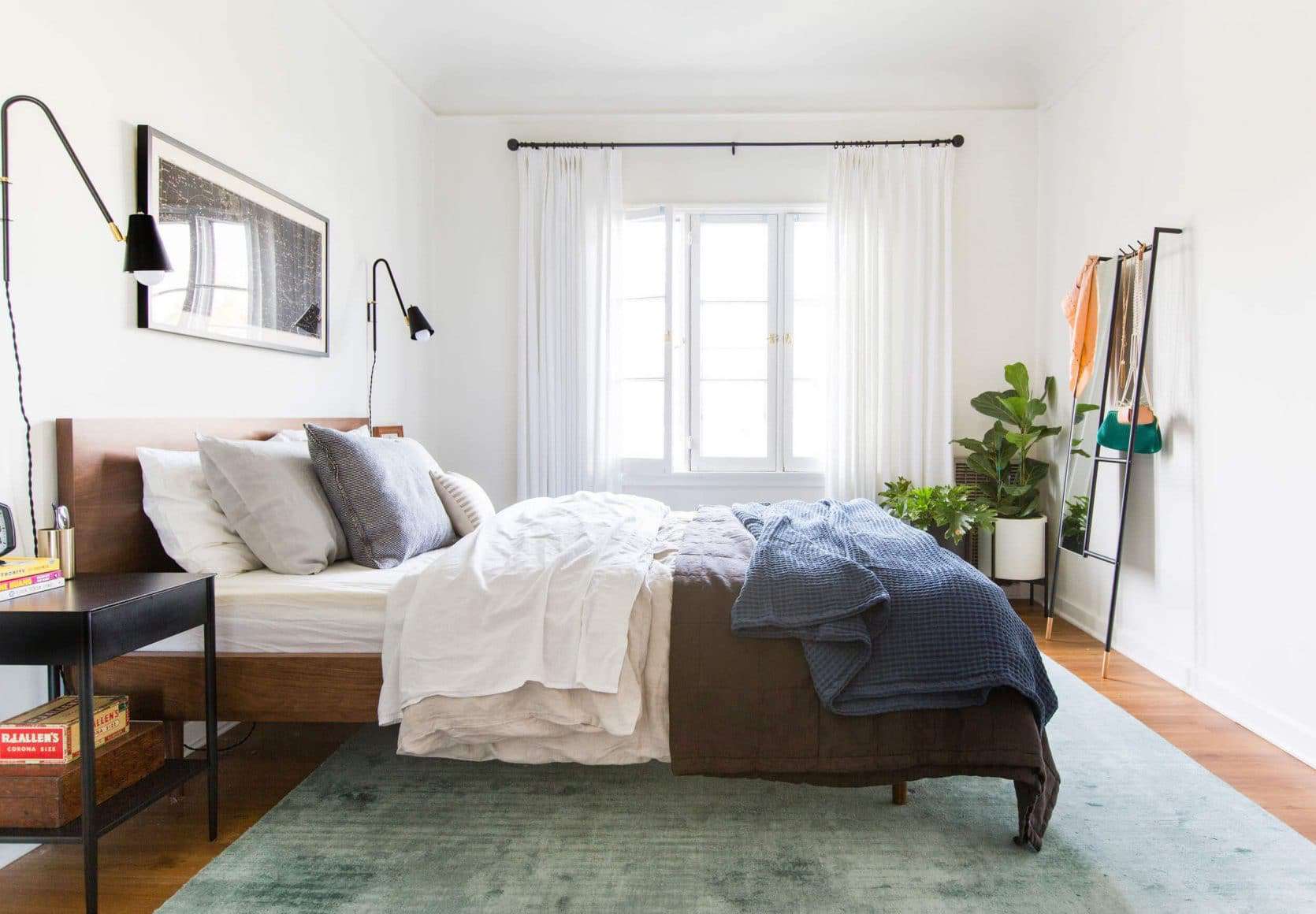 The Right Way To Make Your Bed - Our 5 Best Formulas - Emily Henderson