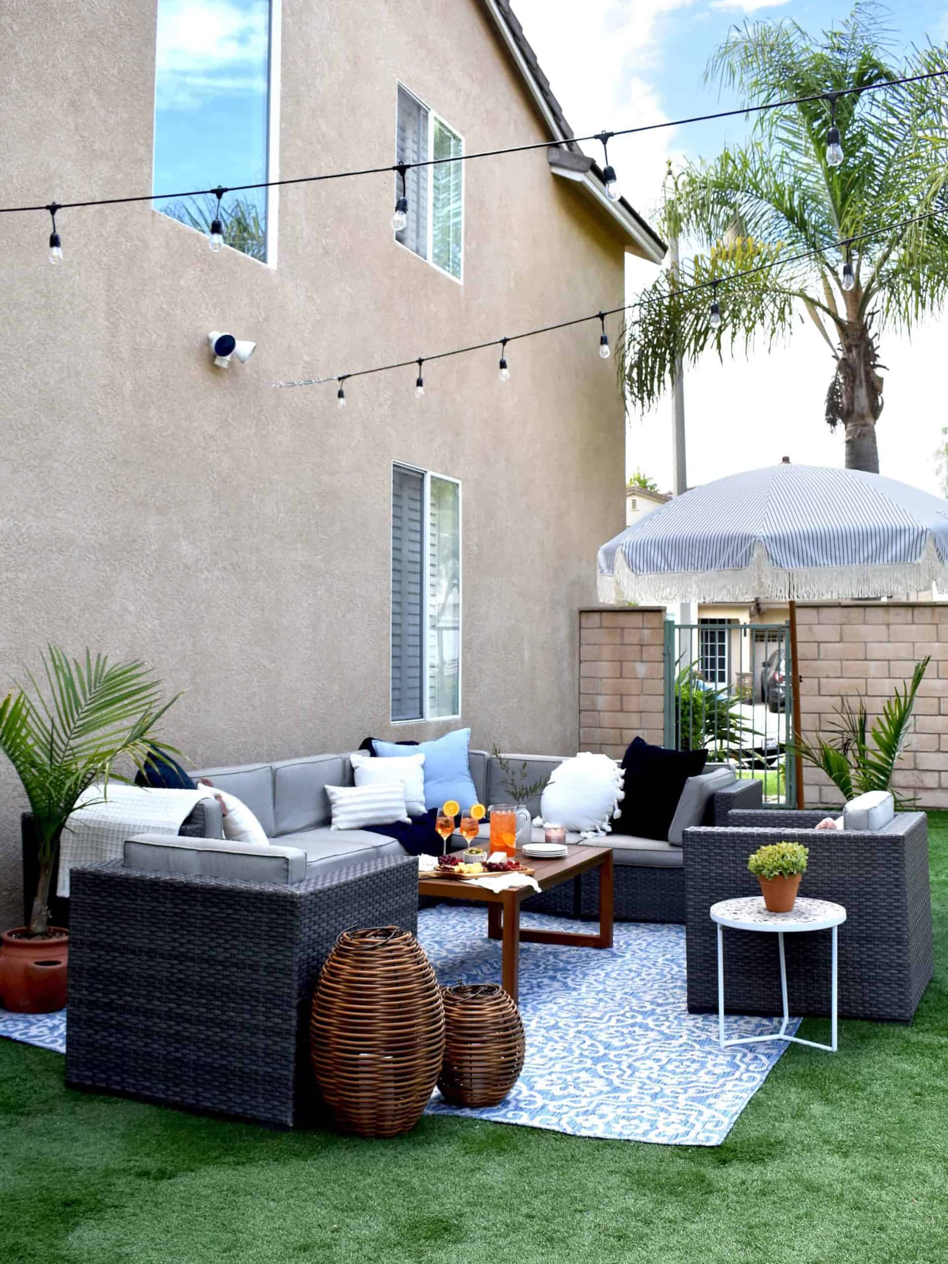 How To Build A Backyard Lounge From Scratch For Less Than 1,000