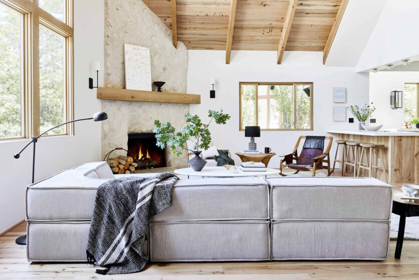 How To Make Your Living Room Look Better (The 7 Dos and Don'ts) Emily