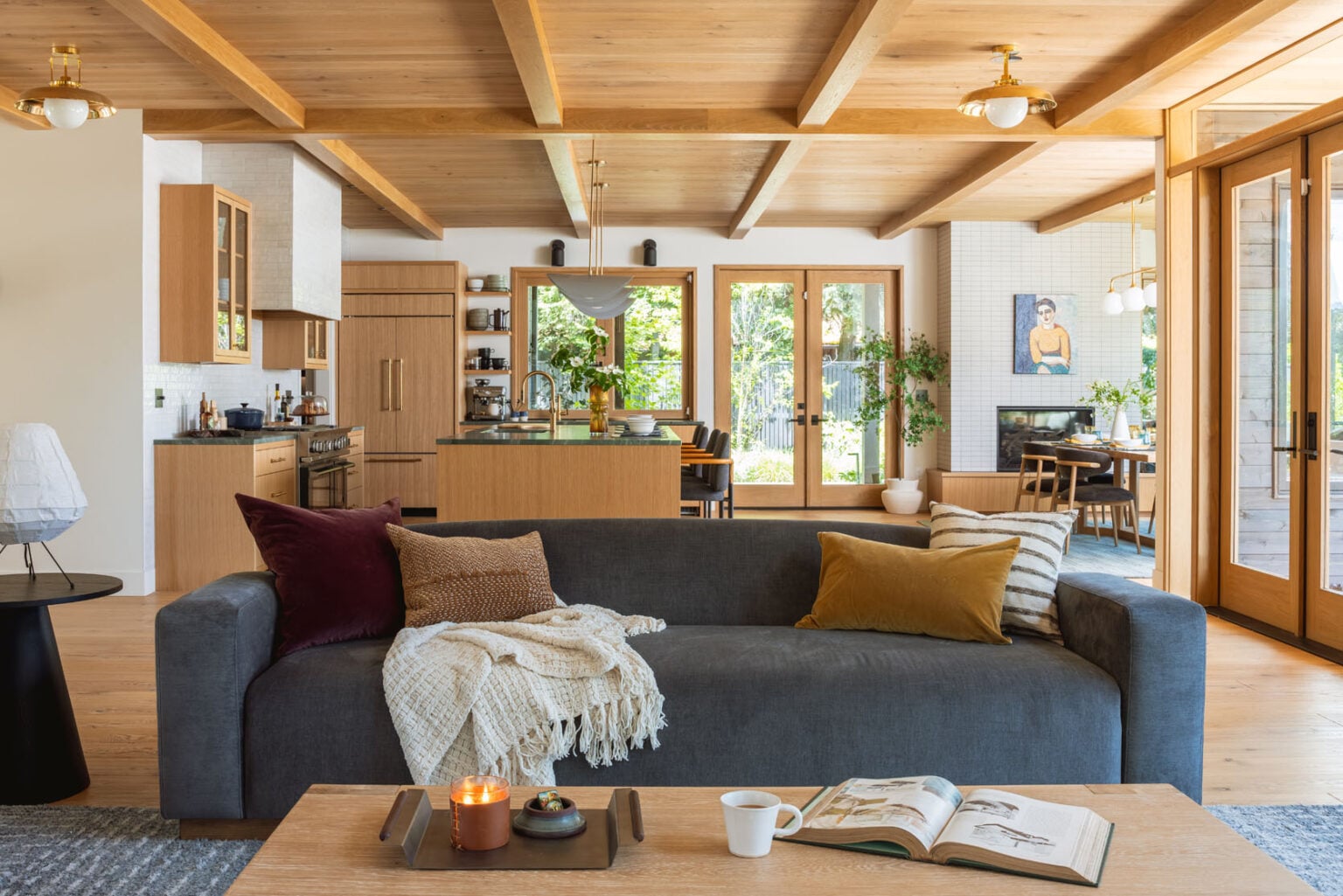 My Brother's River House Living Room Reveal - With A TV On A Tiled ...