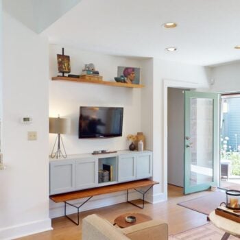 619-E-Ninth-Street-04302024_200432